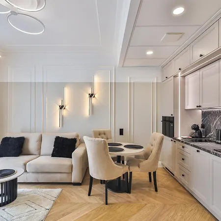 Apartment Kasprzaka 31 Deluxe & Garaz By Perfect 1004 *