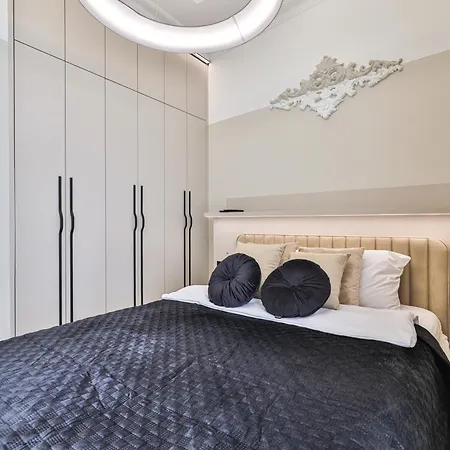 Kasprzaka 31 Deluxe & Garaz By Perfect 1004 * وارسو